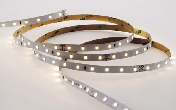 Светодиодная лента  64 Нейтральный 24V 6W/м 2835 серия LUX160 (5м) LEDS POWER 