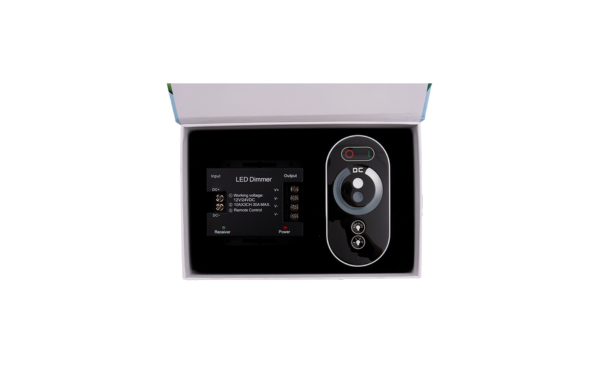 Контроллер одноцветный с пультом Т3 RF 30A (3*10А)  сенсорный ПДУ,  LEDS POWER